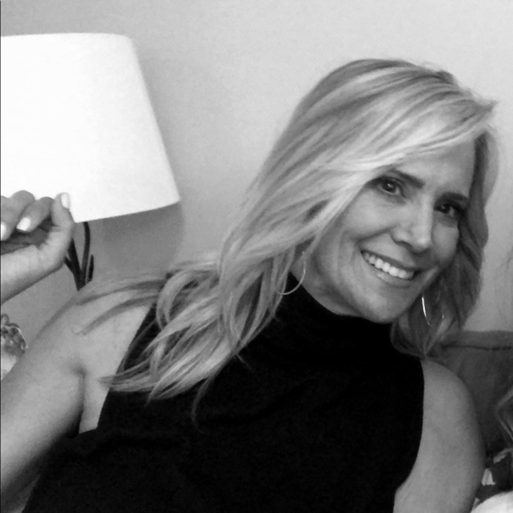Meet your Posher, Lori